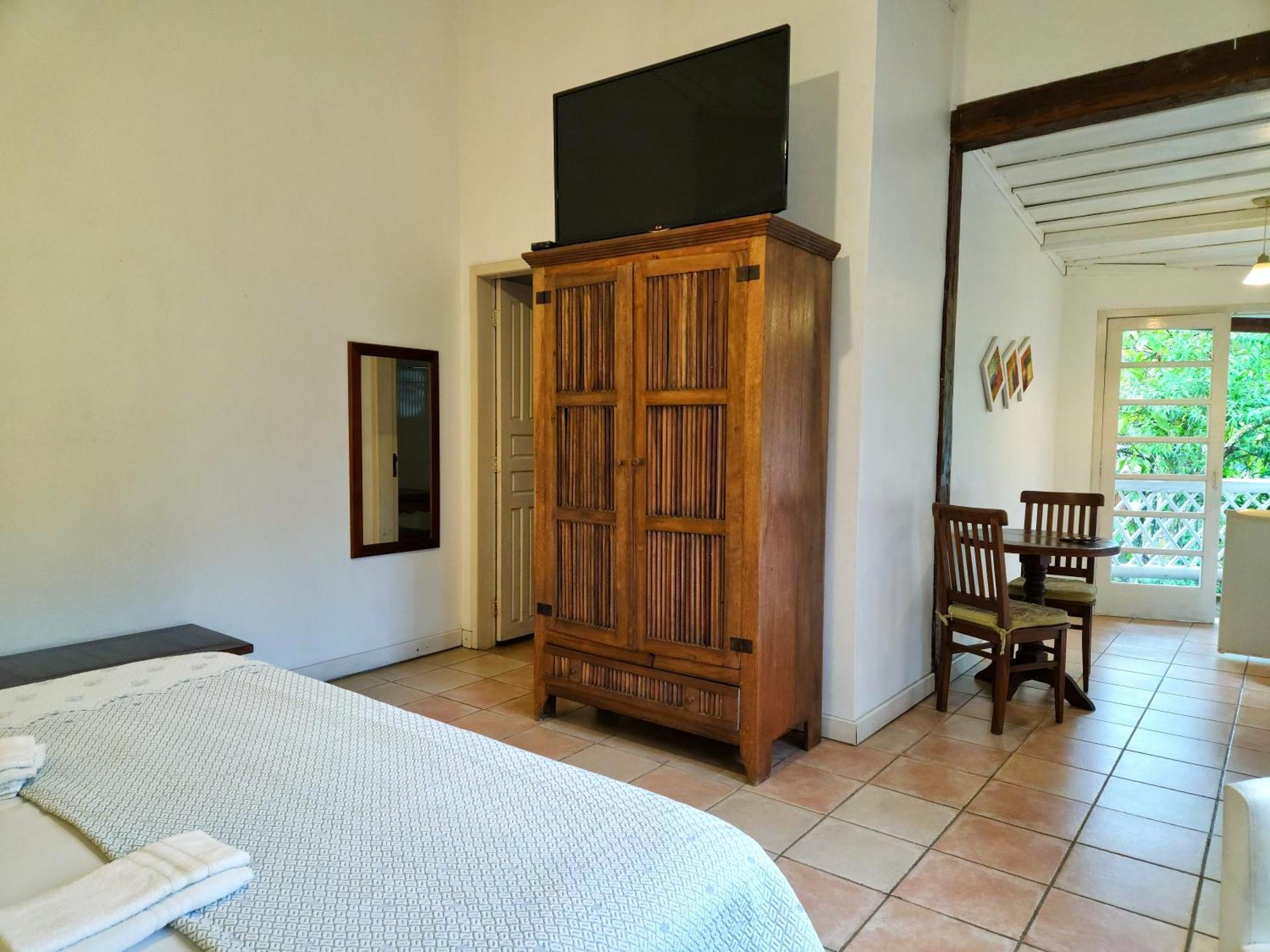 Inn Lacosta